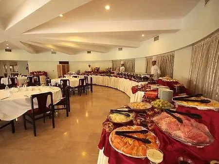 Ξενοδοχείο Peri Tower 4*