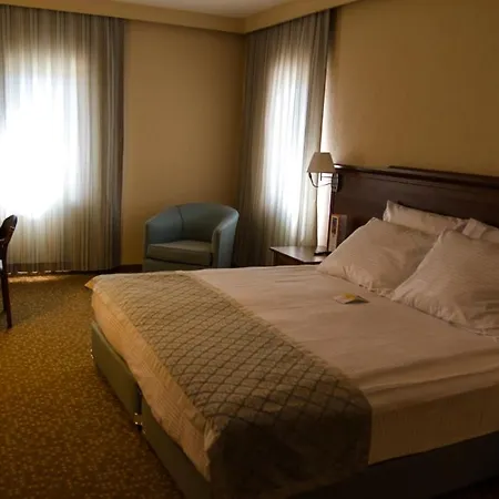 Hotel Peri Tower