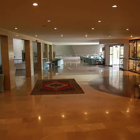 Ξενοδοχείο Peri Tower Νεβσεχίρ