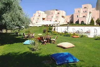 فندق Peri Tower 4*