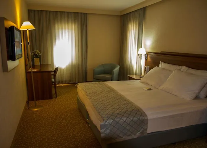 Peri Tower 4* Nevşehir